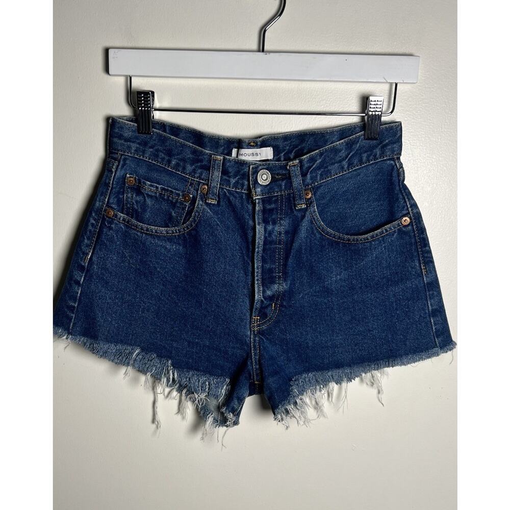 Moussy Shorts 1 / US Small Womens High Rise Medium Wash Denim Raw Hem Button Fly